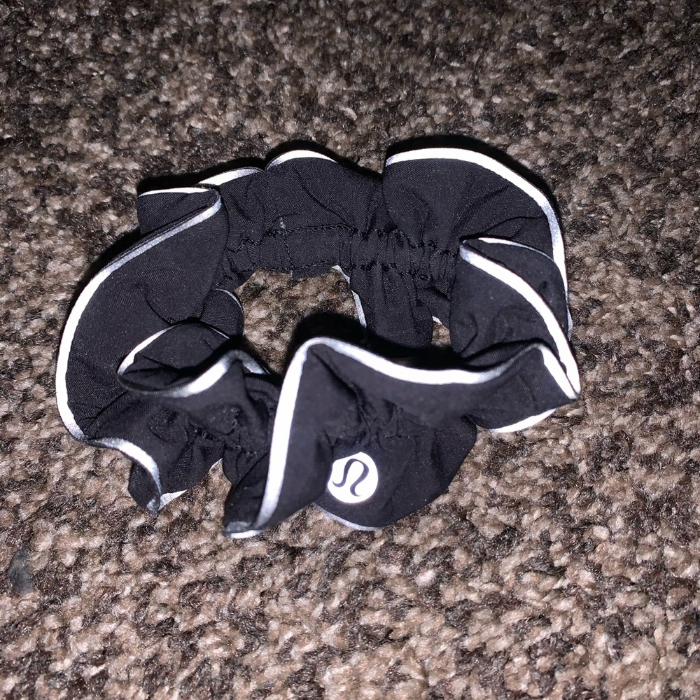 Lululemon Scrunchie